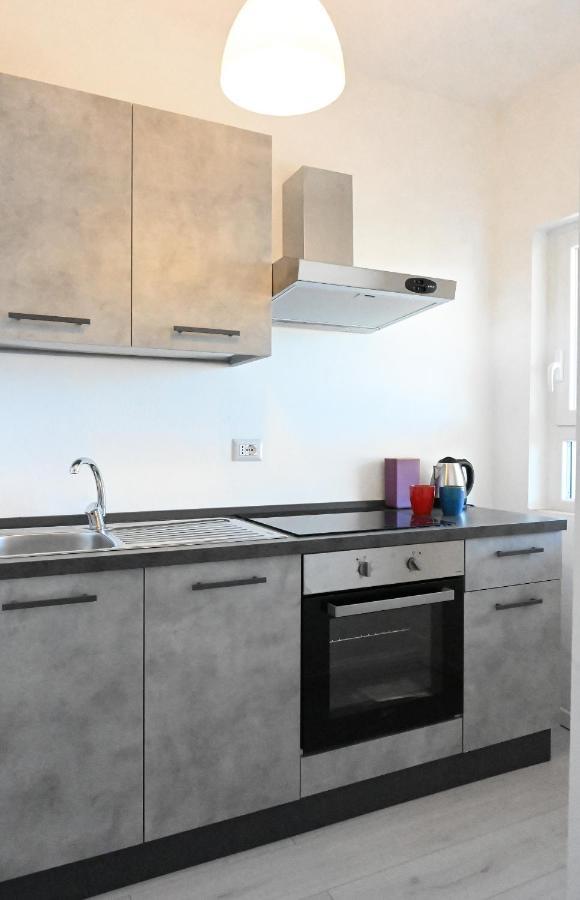 Lyceum Flat Apartment Olbia Exterior foto